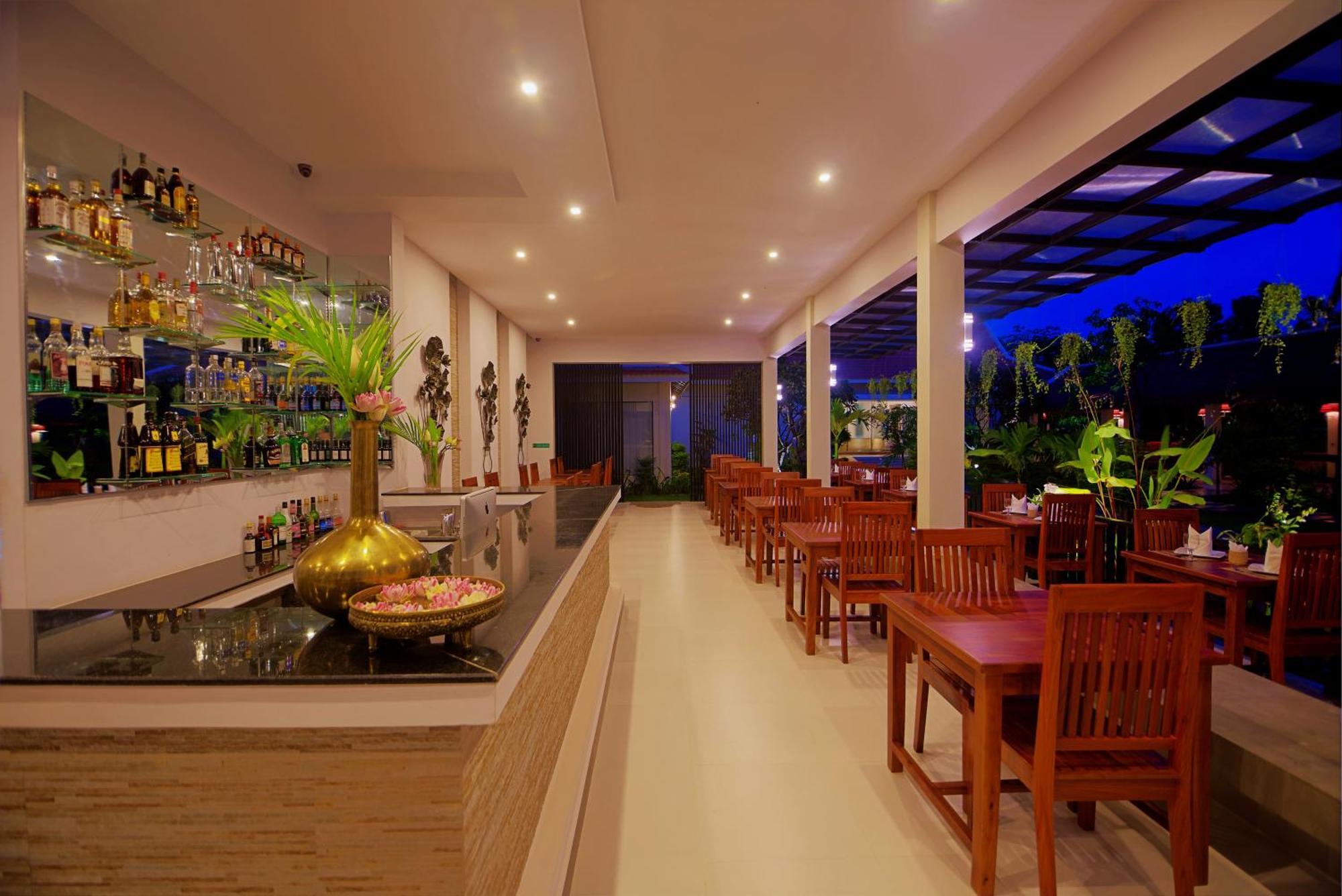 New Riverside Hotel Ciudad de Siem Riep Exterior foto